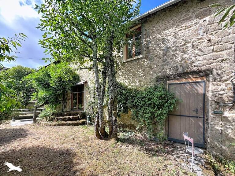 Ferme (tte) de 6 pièces principales — photo 1