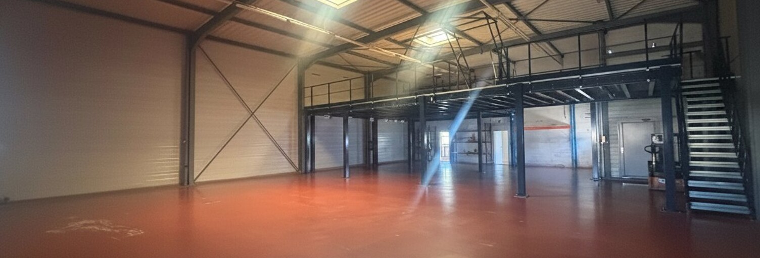 Local industriel  520 m² à louer à Ville-la-Grand (74100)