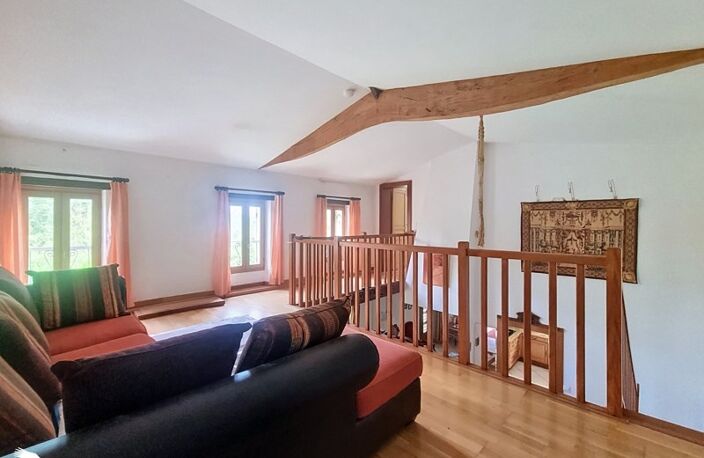 Maison en pierre de 4 pièces principales — photo 4