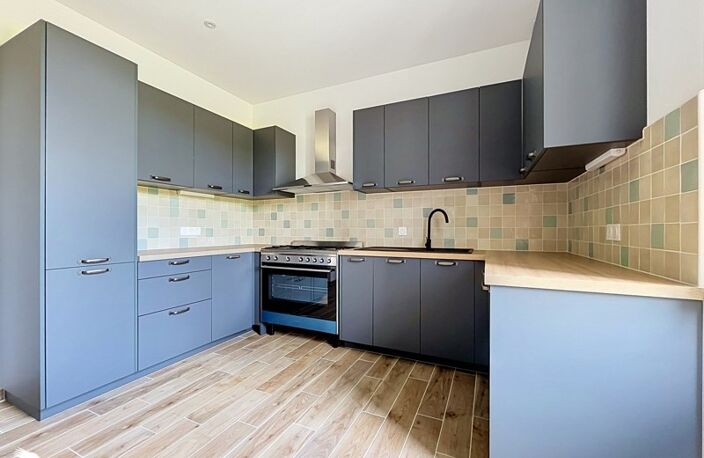 Vente maison 23 pièces 659 m² Saint-Coulitz (29150) — photo 5