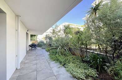 Appartement 3 pièces 336400 €