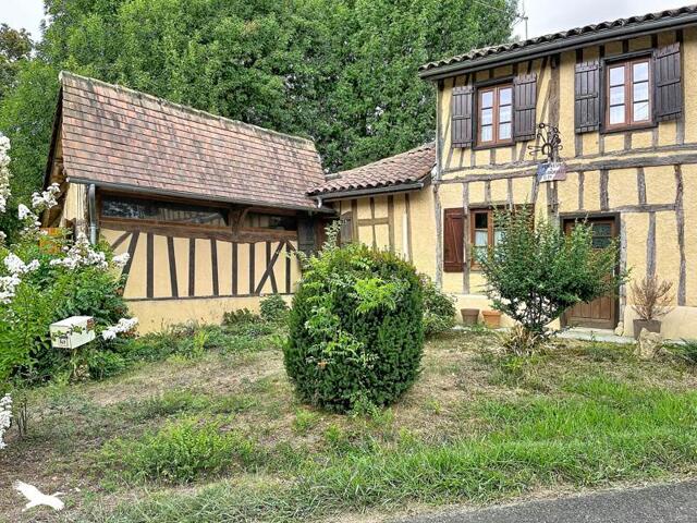 Maison proposé à Avéron-Bergelle