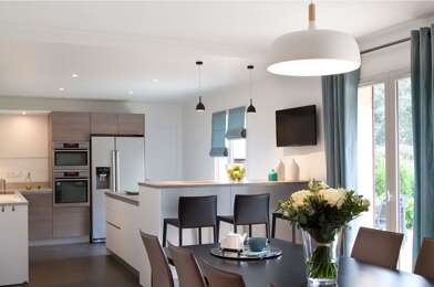 Appartement 3 pièces 276000 €