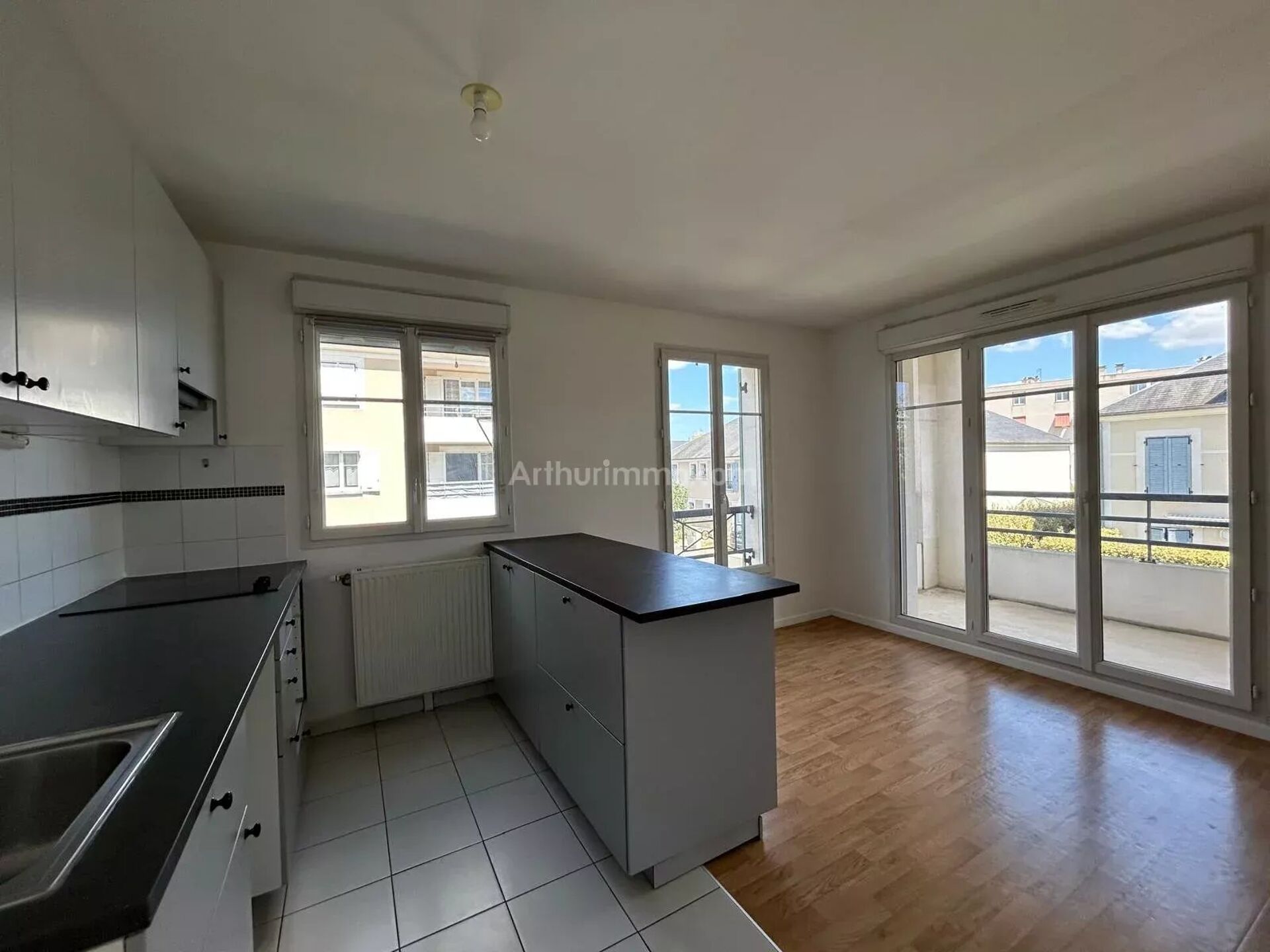Appartement 3 pièces 64 m² · à Nozay · 64 m² · 988 €