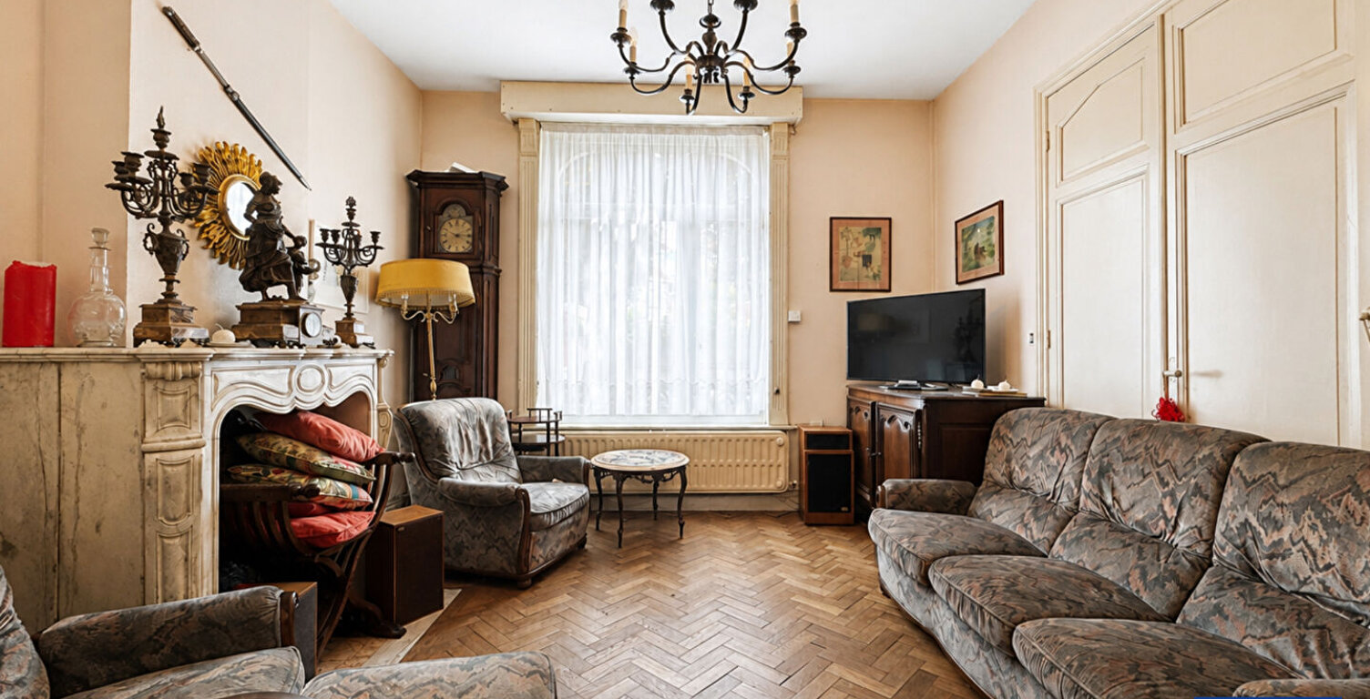Maison de charme avec beaux volumes, Secteur Vauban 140m2 — photo 1