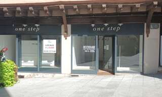 Commerce  78 m² à louer à Rodez (12000)