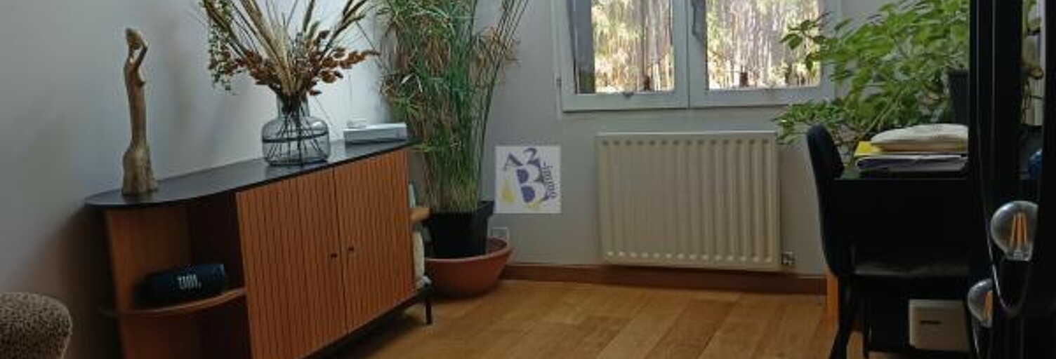 Maison 8 Pièces 129 m² à louer à Angoulême (16000)