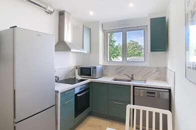 Appartement 3 pièces 870 €