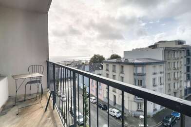 Appartement 3 pièces 895 €
