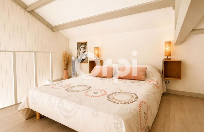 À VENDRE – Studio proche centre ville, universités et gare de La Rochelle — photo 3