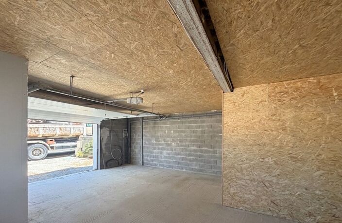 Garage à Louer — photo 2