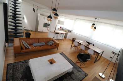 Maison 5 pièces 1350 €