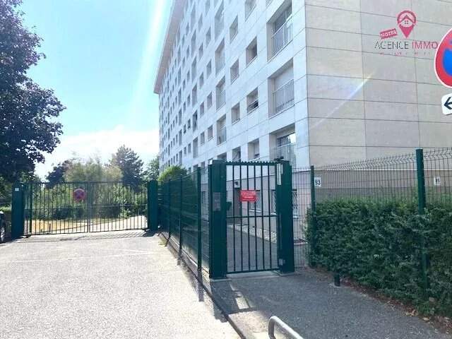 Résidence sécurisée - Vénissieux — photo du bien
