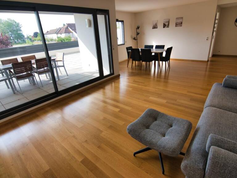 A louer – Superbe T4 meublé de 133 m² avec terrasse exceptionnelle – Saint-Genis-Pouilly — photo 1