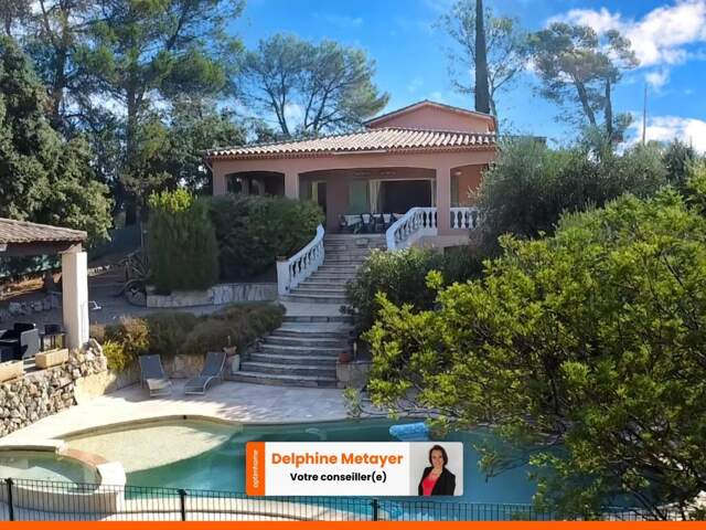 Lorgues (83510) – Elégance Provençale, Vue Panoramique & Piscine — photo du bien