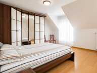 YUTZ - MAISON MITOYENNE 5 PIECES AVEC 3 CHAMBRES, TERRASSE, JARDIN ET GARAGE ! — photo 4