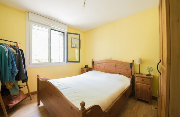 MAISON FAMILIALE 4 CHAMBRES À VENDRE À PLESSÉ – PROCHE ÉCOLES, COMMERCES ET SERVICES — photo 5