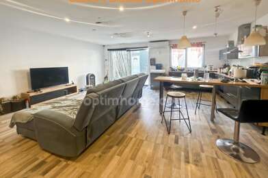Immeuble  192000 €