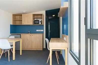 Appartement 1 pièces 555 €