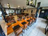 Superbe opportunité d'investissement dans une très belle affaire murs et fonds de commerce d'un grand Restaurant idéalement situé à Kourou — photo 2