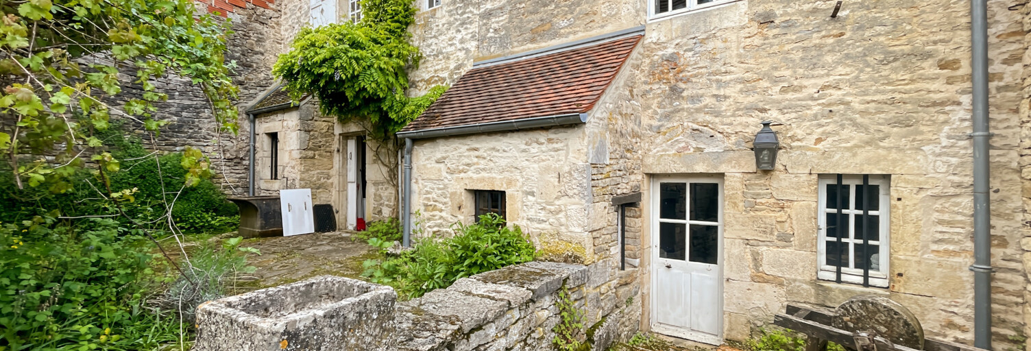 Maison 12 Pièces 253 m² à vendre à Saint-Seine-l'Abbaye (21440)