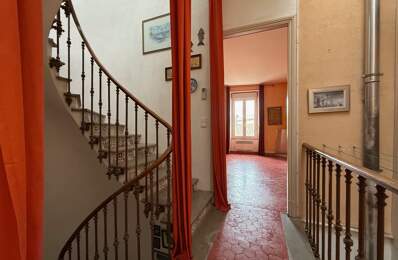 Demeure de caractère au cœur de Lézignan-Corbières avec patio privatif – 217 m² habitables — photo du bien