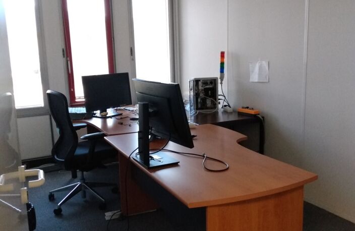 Dpt Isère (38), à louer bureaux  59 m² à MEYLAN — photo 3