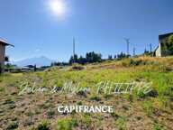 Terrain viabilisé - petit lotissement - St Laurent du Cros (05) — photo 2
