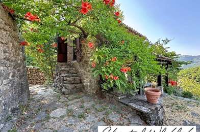 Maison 6 pièces 351750 €