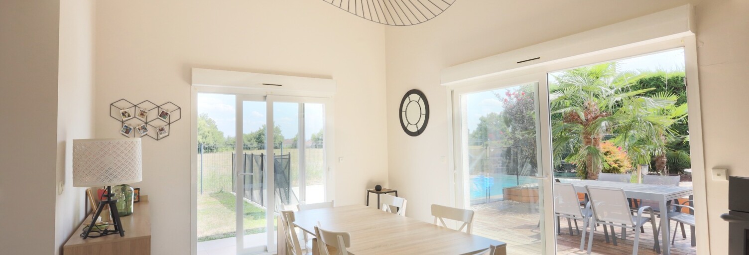 Maison 5 Pièces 135 m² à vendre à Curtafond (01310)