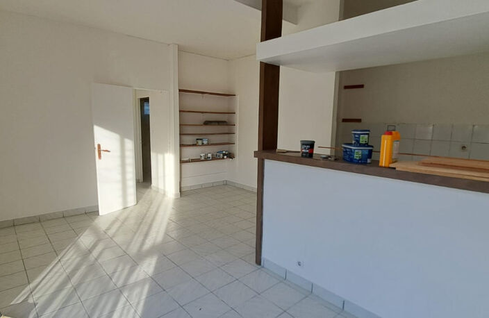 Appartement à vendre 2 pièces CAYENNE (973) — photo 3