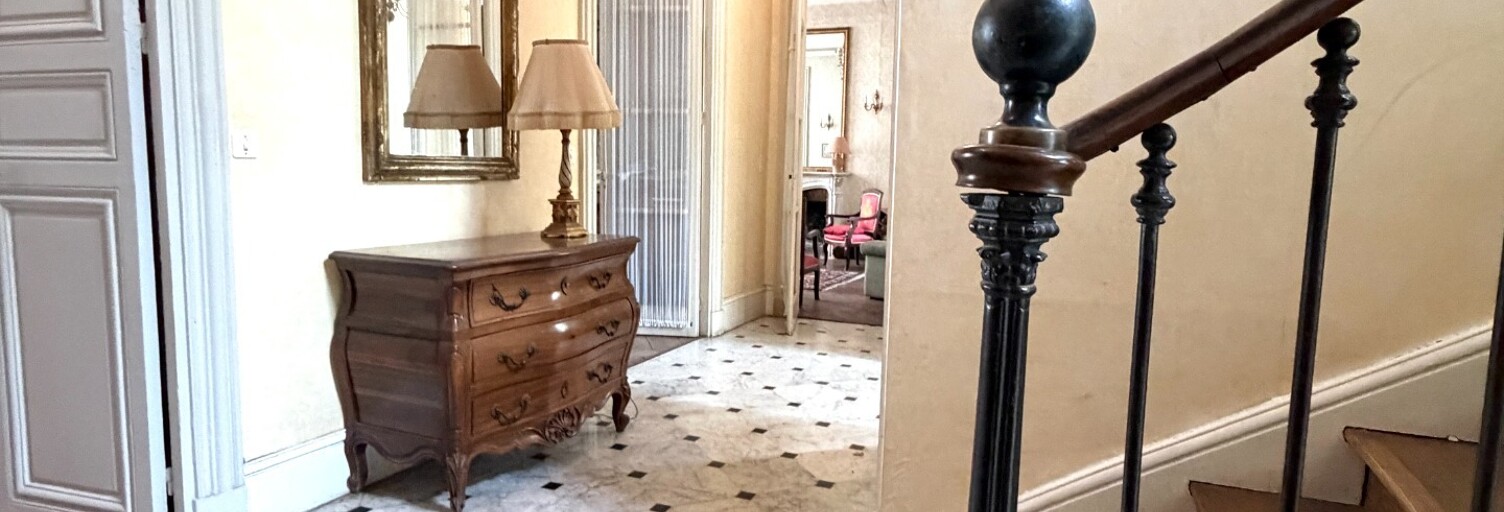 Maison 14 Pièces 444 m² à vendre à Orléans (45000)