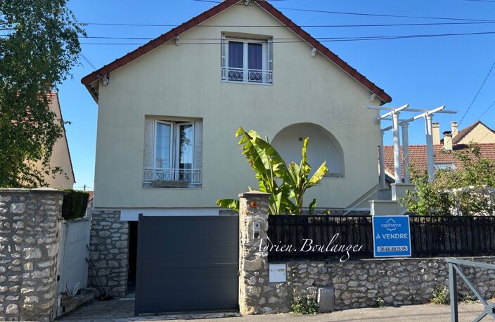 Maison à vendre 5 pièces COMBS LA VILLE (77) — photo 2