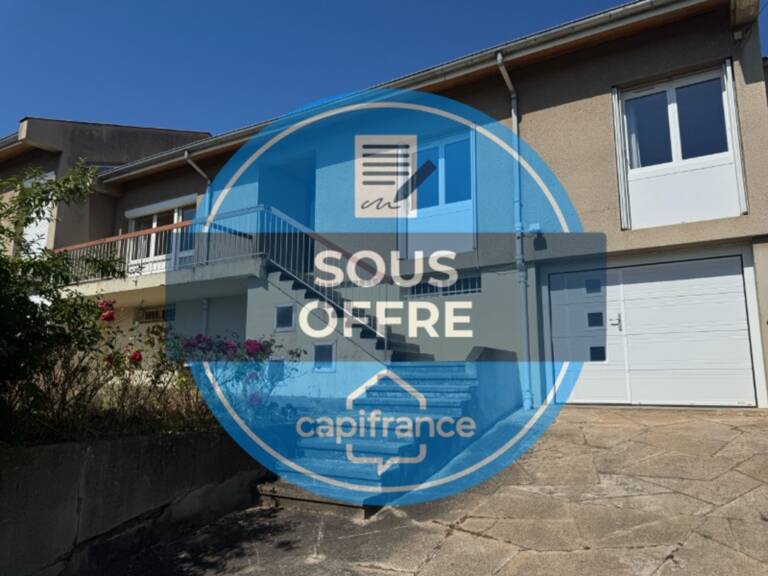 SAINT-JEAN-BONNEFONDS – Maison familiale de 120 m² avec jardin, terrasse et garage — photo 1