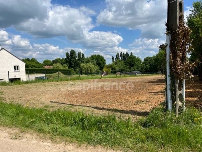 Beau Terrain de 2 164,00 m² ESCAMPS (89) — photo 1