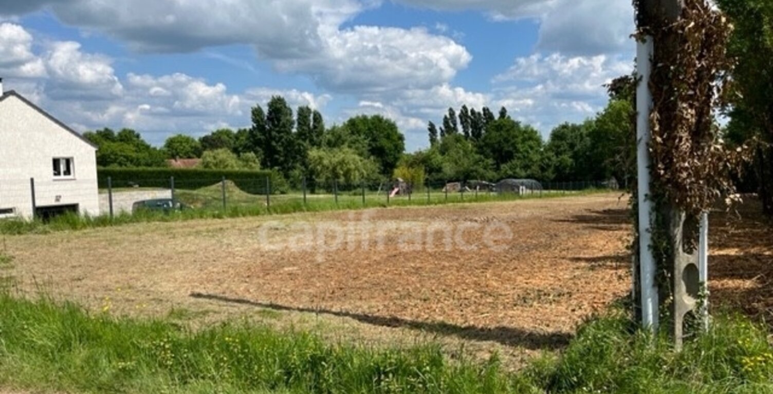 Beau Terrain de 2 164,00 m² ESCAMPS (89) — photo 1