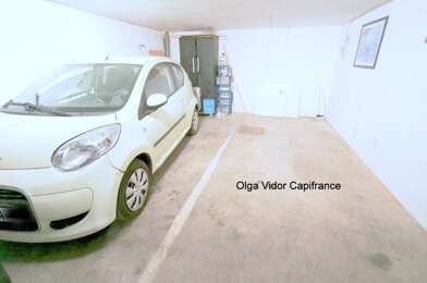 Garage  54000 €