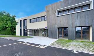 Commerce  120 m² à louer à Saint-Jean-d'Illac (33127)