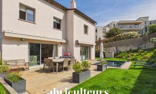 Maison 4 Pièces 120 m² à vendre à Saint-Laurent-du-Var (06700)