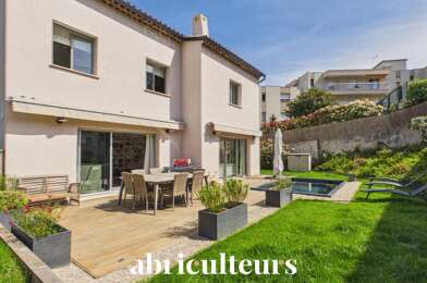 Maison 4 pièces 890000 €