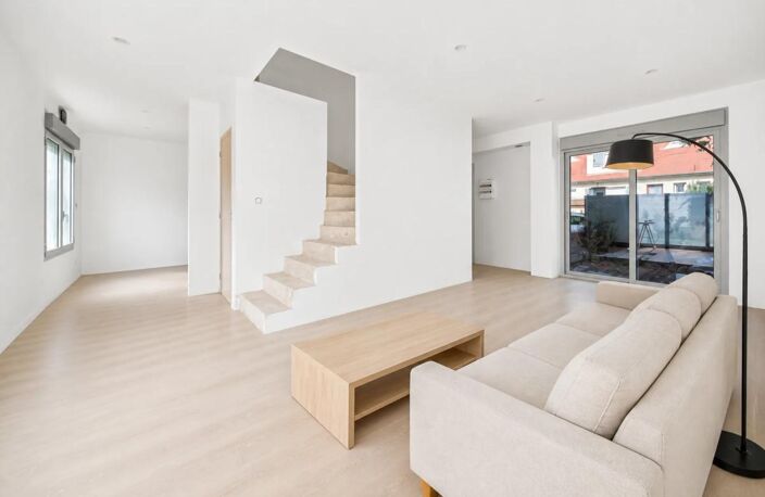 Maison de 7 pièces de 150 m² à Villejuif — photo 3
