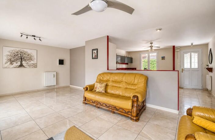 Maison de 5 pièces de 101 m² à Seysses — photo 2
