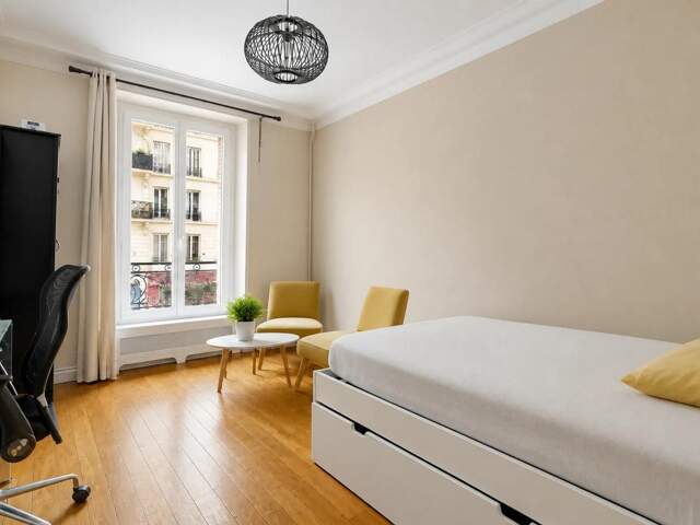 Appartement 3 pièces - 56 m2 - Paris 75018 — photo du bien