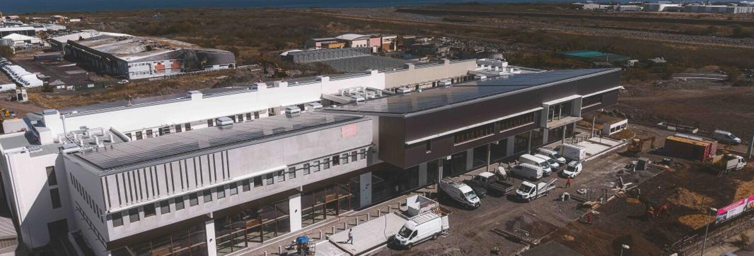 Commerce  440 m² à louer à Saint-Paul (97460)