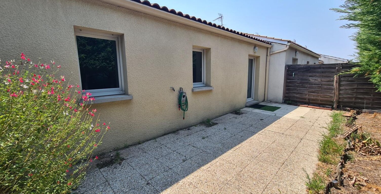Maison À Vendre à Saint André de Cubzac Proche centre et commerces — photo 1