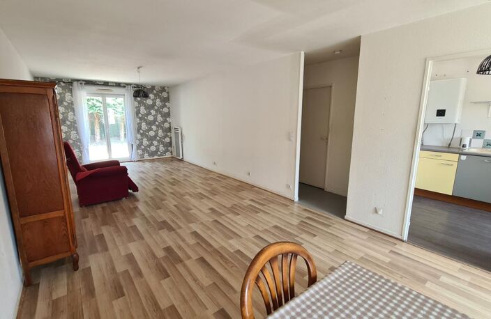 Maison À Vendre à Saint André de Cubzac Proche centre et commerces — photo 2