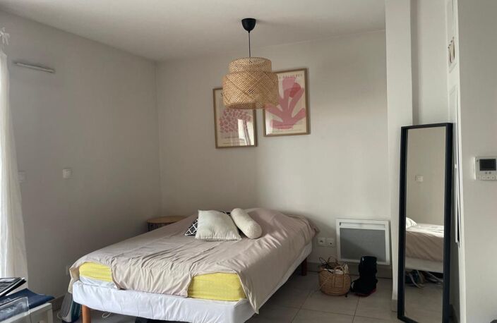 Appartement À Vendre — photo 3