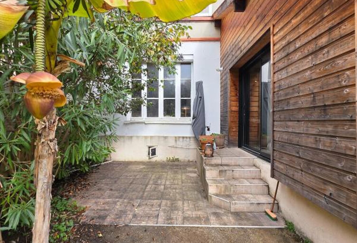 Appartement À Vendre — photo 1