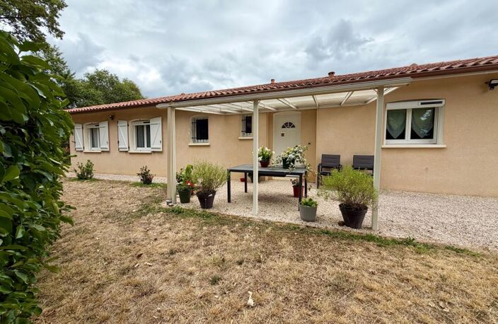 Maison À Vendre avec Garage — photo 3