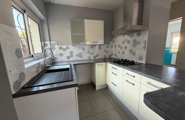 Maison plain pied avec 3 chambres et garage — photo 3